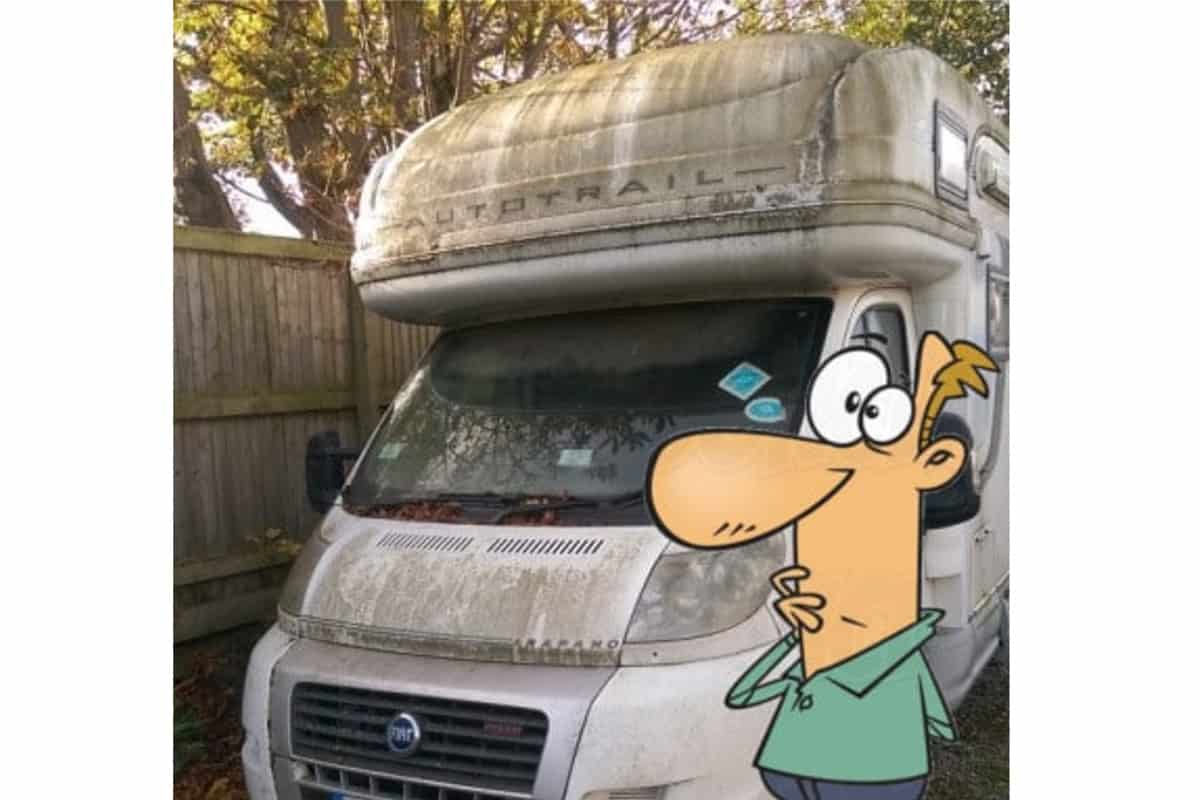 How To Clean A Motorhome Including The Roof